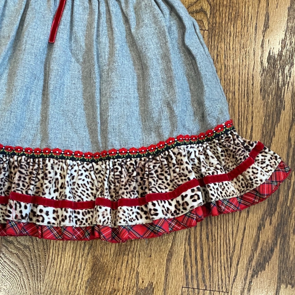 Grey wool with plaid/leopard detail Monnalisa Bebe dress, size 24 months. - Picture 4 of 11